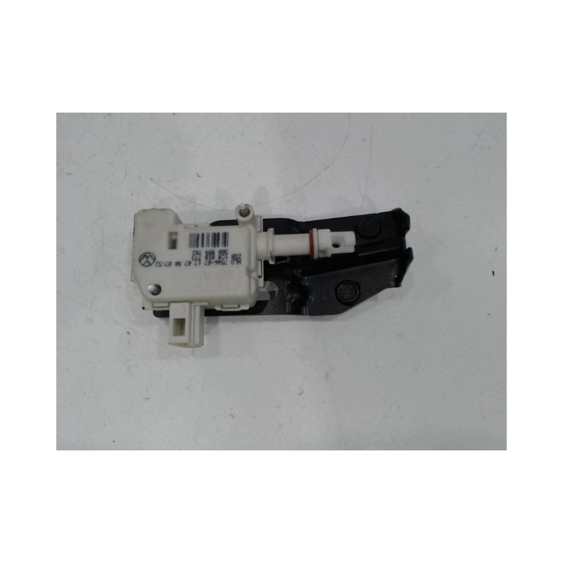 ACTIONNEUR TRAPPE CARBURANT AUDI TT