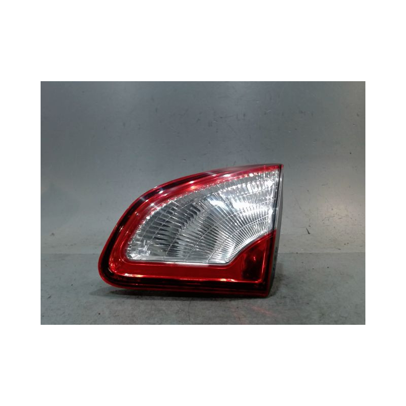 FEU ARRIERE INTERIEUR GAUCHE NISSAN QASHQAI