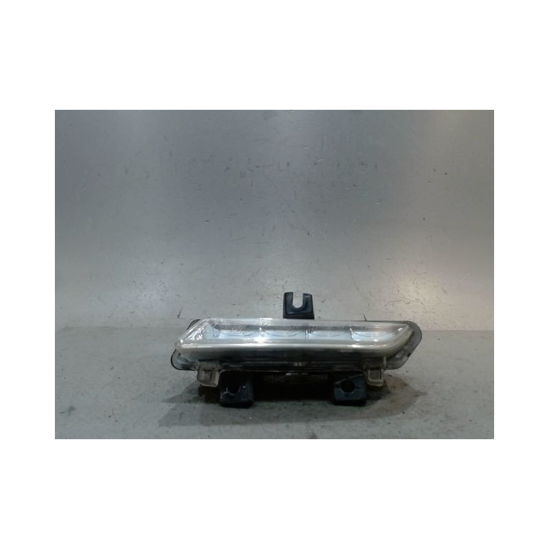 FEUX POSITION GAUCHE RENAULT CLIO