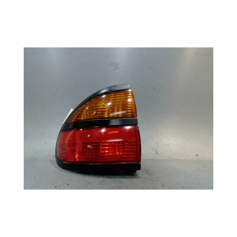 FEU ARRIERE GAUCHE  RENAULT LAGUNA