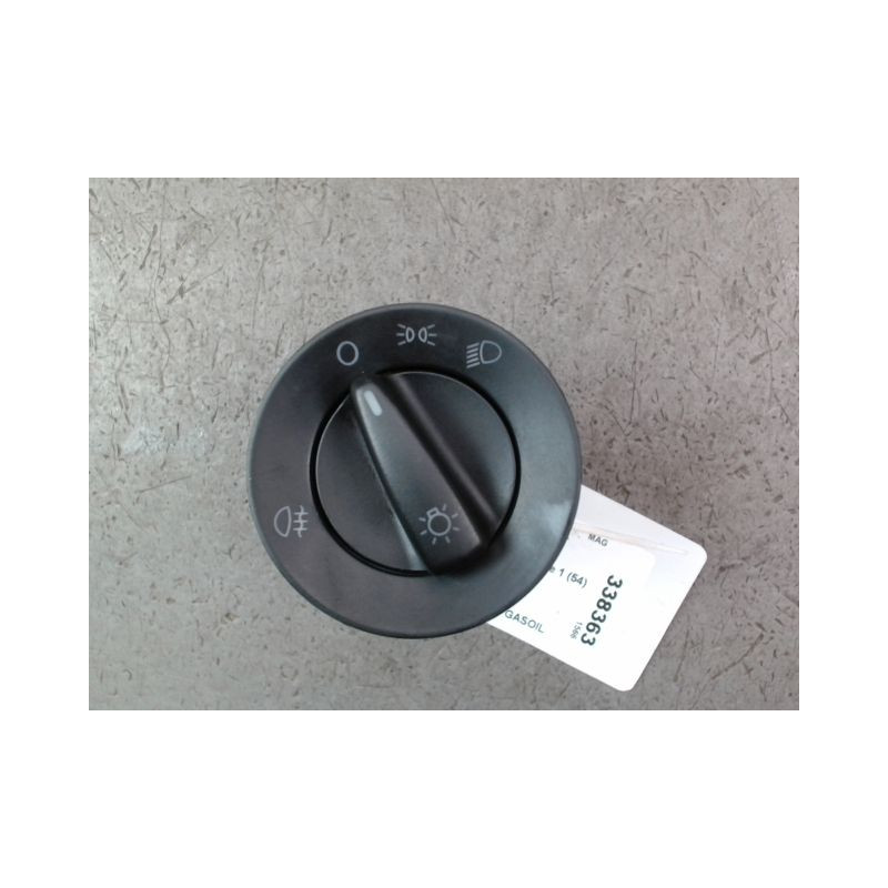 INTERIEUR COMMANDE PHARES SKODA FABIA II Phase 1 (54) 2007-2010