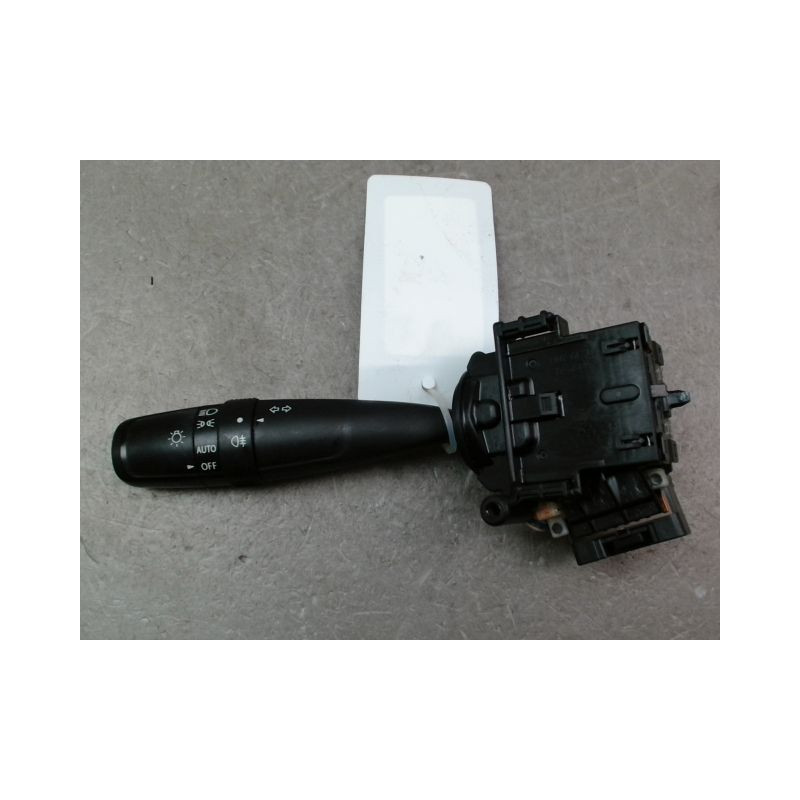 COMMANDE ECLAIRAGE SUZUKI SWIFT III 2005-2011