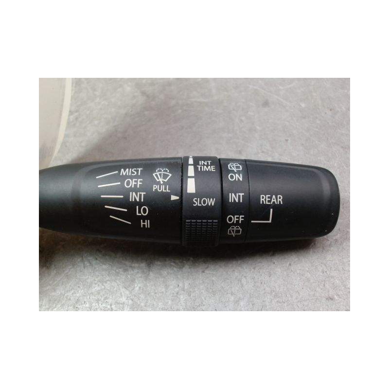 COMMANDE ESSUIE GLACE SUZUKI SWIFT III 2005-2011