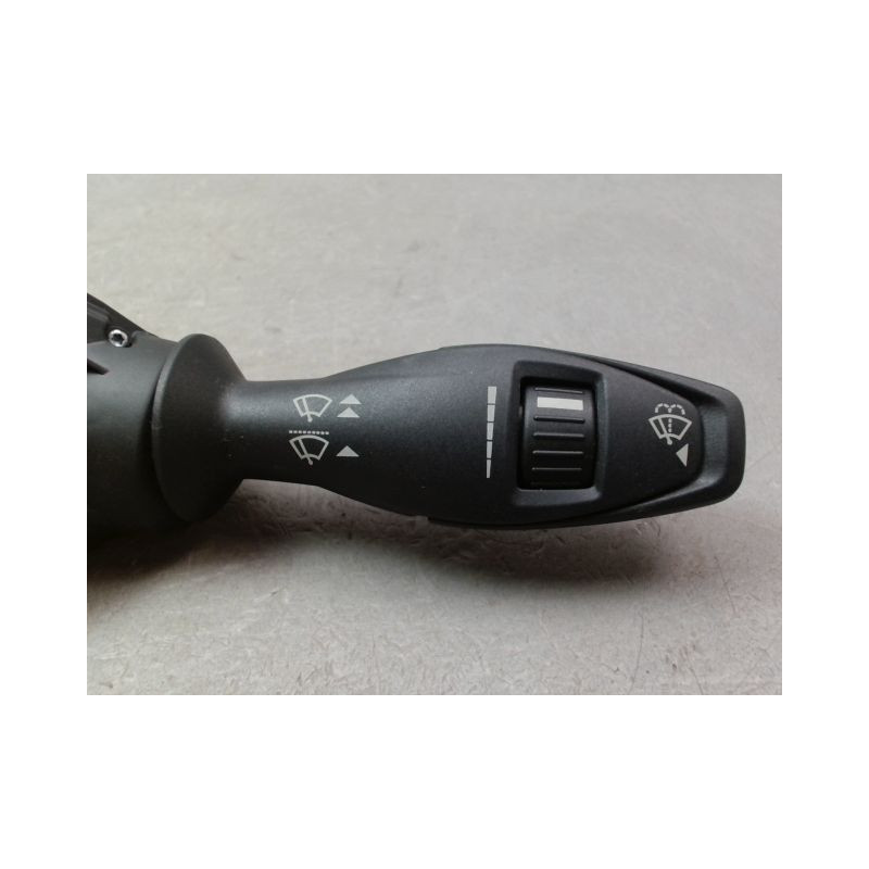 COMMANDE ESSUIE GLACE FORD FIESTA VI PHASE 1 2008-...