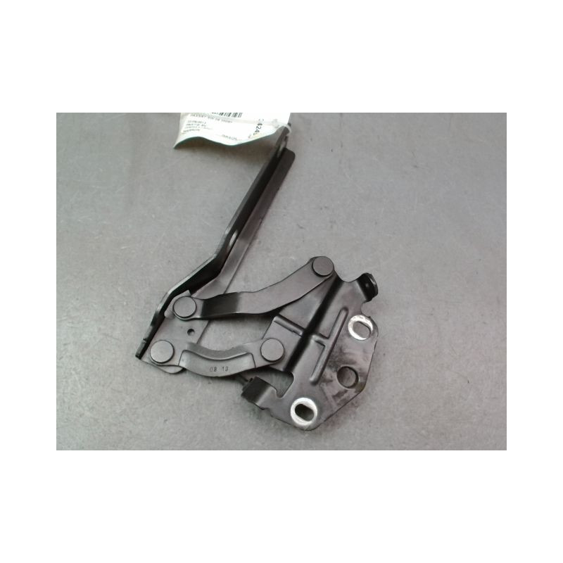 COMPAS GAUCHE CAPOT VOLKSWAGEN PASSAT SW 2005-