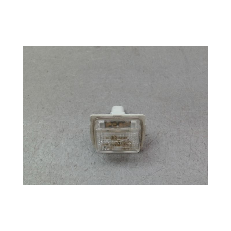 ECLAIREUR PLAQUE DE POLICE DROIT MERCEDES CLASSE C 2007-