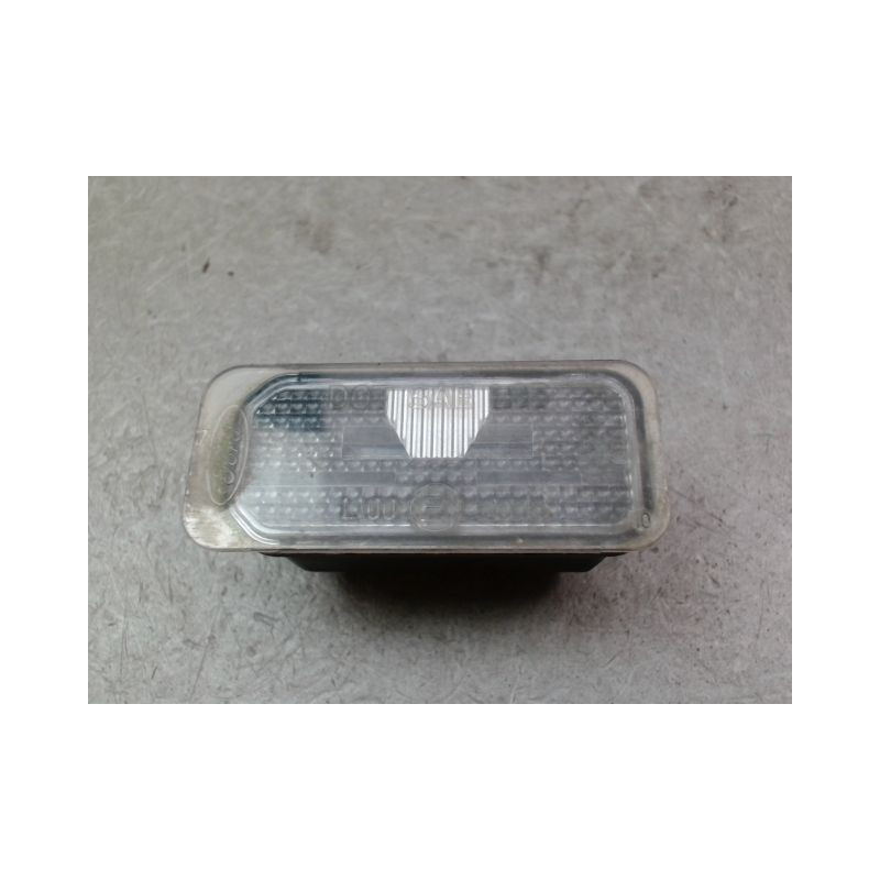 ECLAIREUR PLAQUE DE POLICE GAUCHE FORD FIESTA VI PHASE 1 2008-...