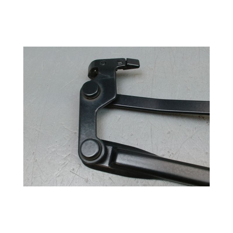 BRAS ESSUIE-GLACE AVANT TOYOTA YARIS 2005-