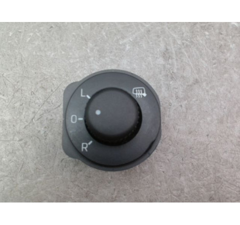 COMMANDE RETROVISSEUR EXT ELECTRIQUE