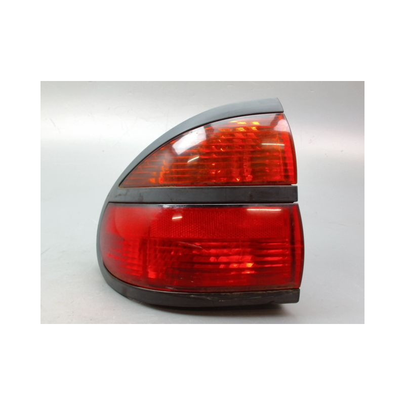 FEU ARRIERE GAUCHE  RENAULT LAGUNA I Phase 2 1998-2000