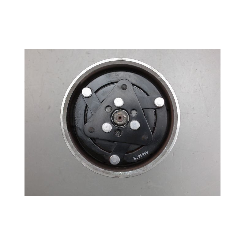 COMPRESSEUR AIR CONDITIONNE NISSAN JUKE