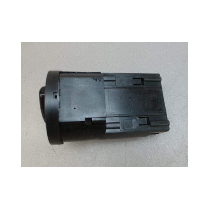 COMMANDE ECLAIRAGE SKODA FABIA
