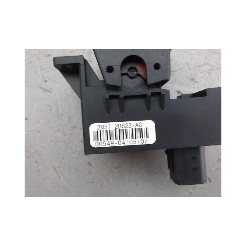 INTERIEUR COMMANDE FREIN A MAIN FORD FOCUS