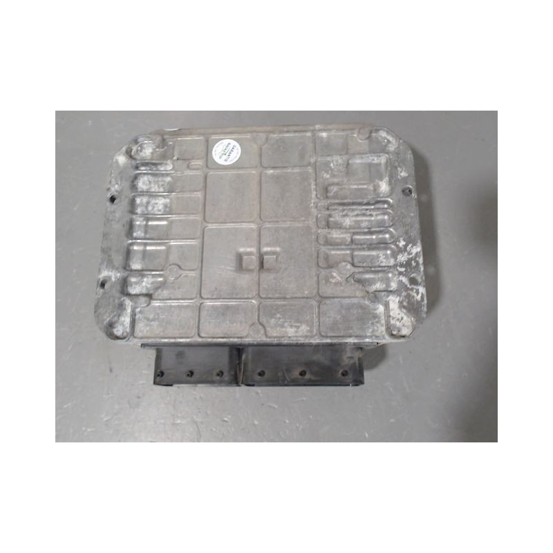 CALCULATEUR MOTEUR OPEL ZAFIRA