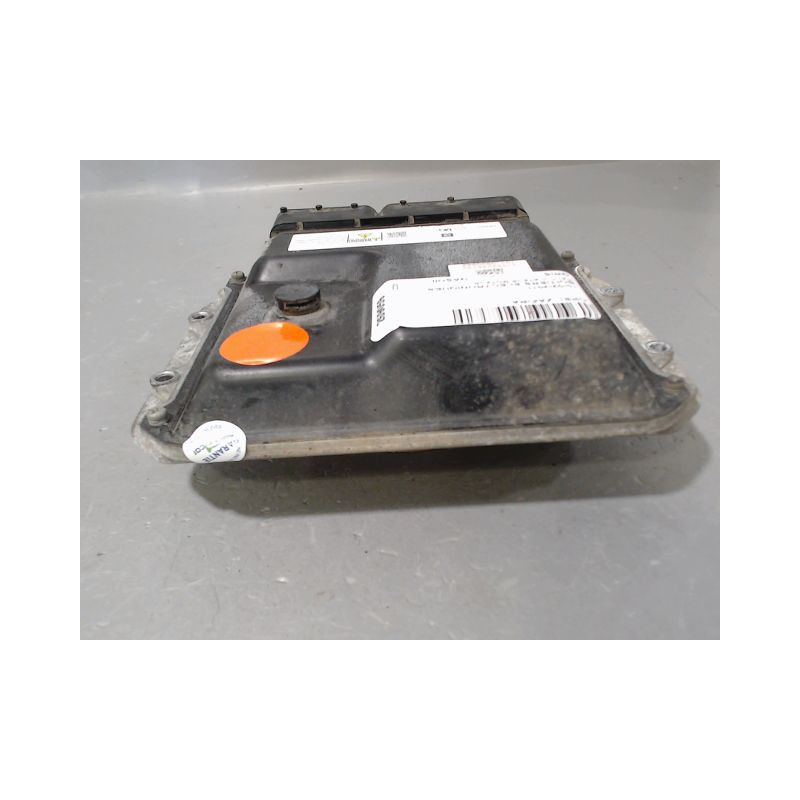 CALCULATEUR MOTEUR OPEL ZAFIRA