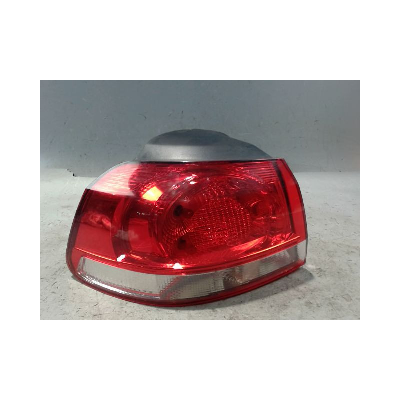 FEU ARRIERE GAUCHE  VOLKSWAGEN GOLF VI 2008-
