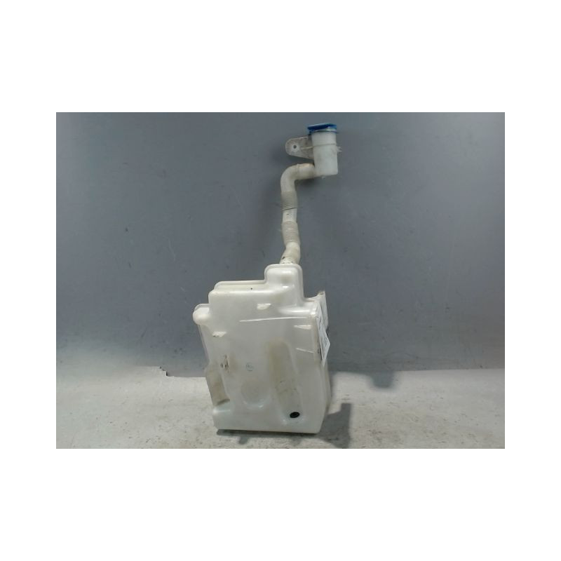 RESERVOIR LAVE-GLACE AVANT VOLKSWAGEN GOLF VI 2008-