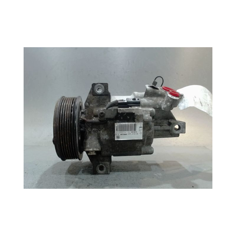 COMPRESSEUR AIR CONDITIONNE DACIA SANDERO