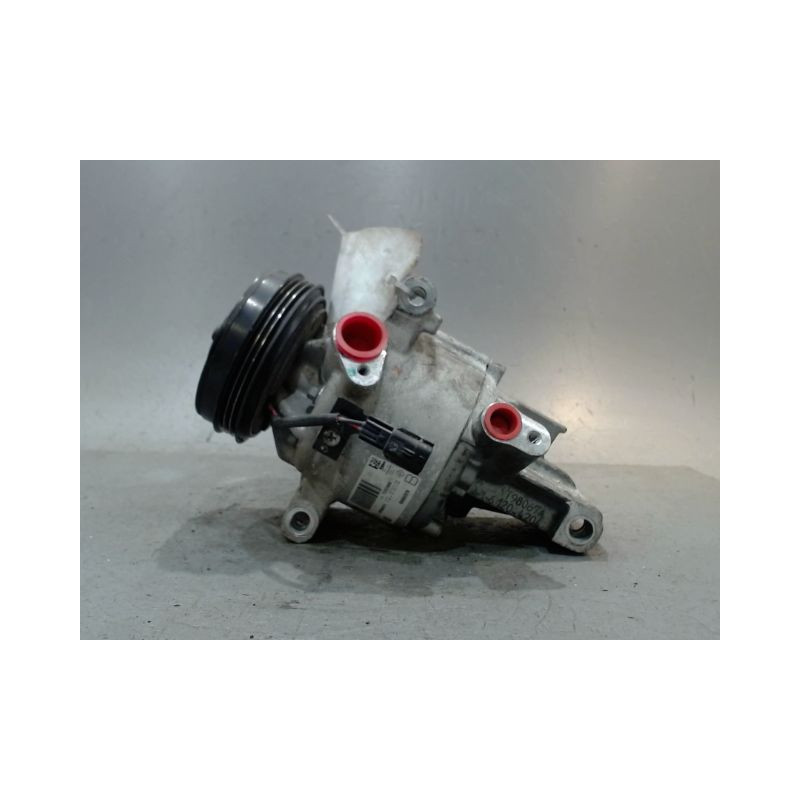 COMPRESSEUR AIR CONDITIONNE DACIA SANDERO