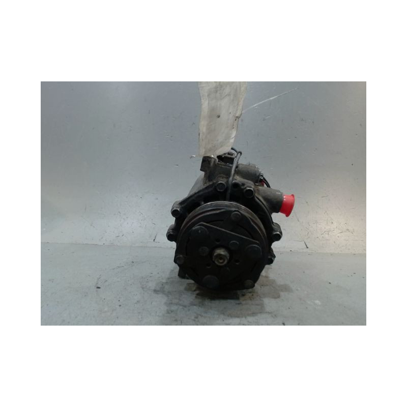 COMPRESSEUR AIR CONDITIONNE SUZUKI SWIFT