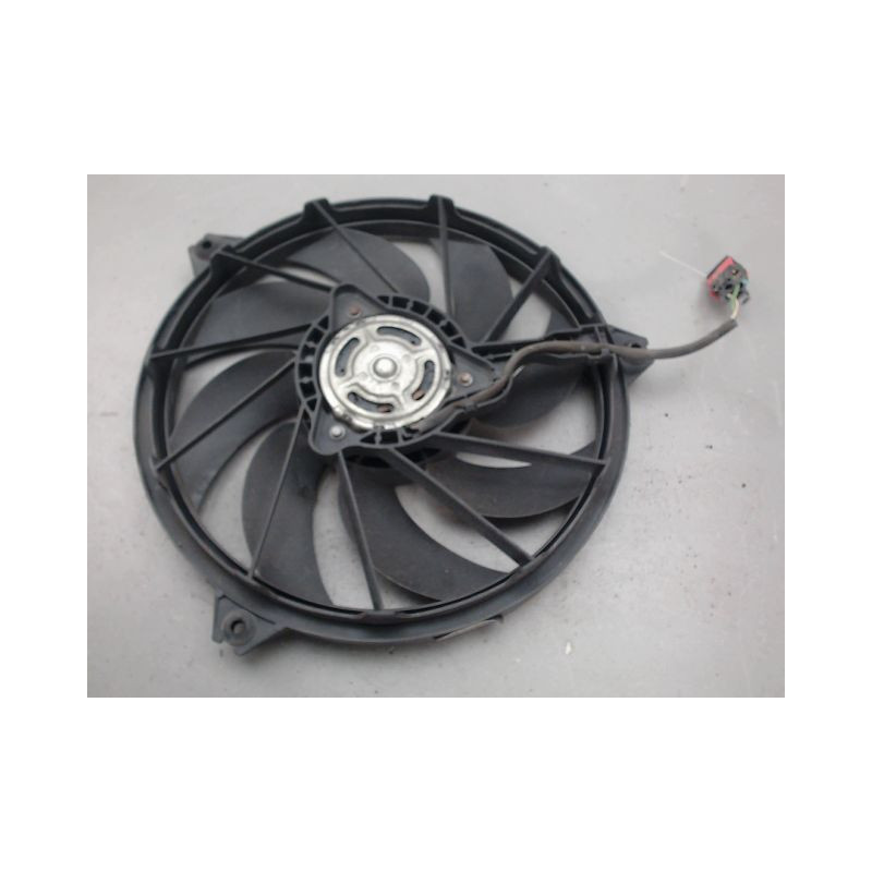 MOTEUR VENTILATEUR RADIATEUR PEUGEOT 206