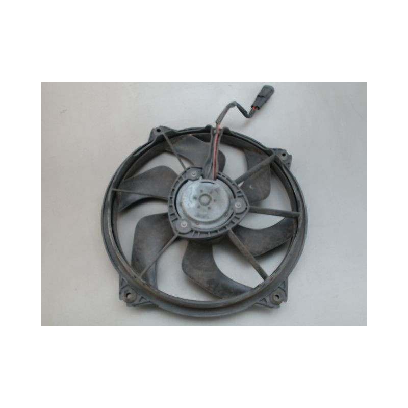 MOTEUR VENTILATEUR RADIATEUR CITROEN C4