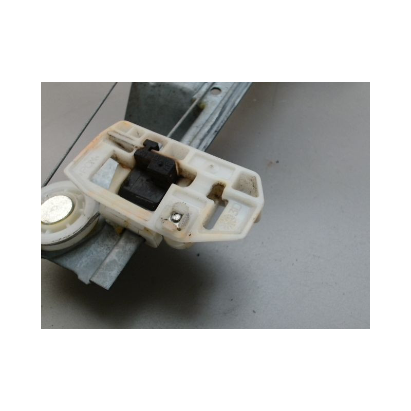 MECANISME LEVE-GLACE ARRIERE DROIT RENAULT MEGANE