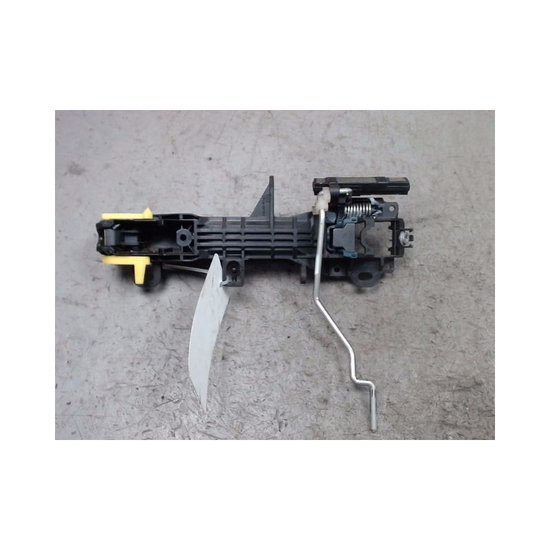 POIGNEE EXTERIEURE PORTE AVANT DROIT TOYOTA IQ 2008-