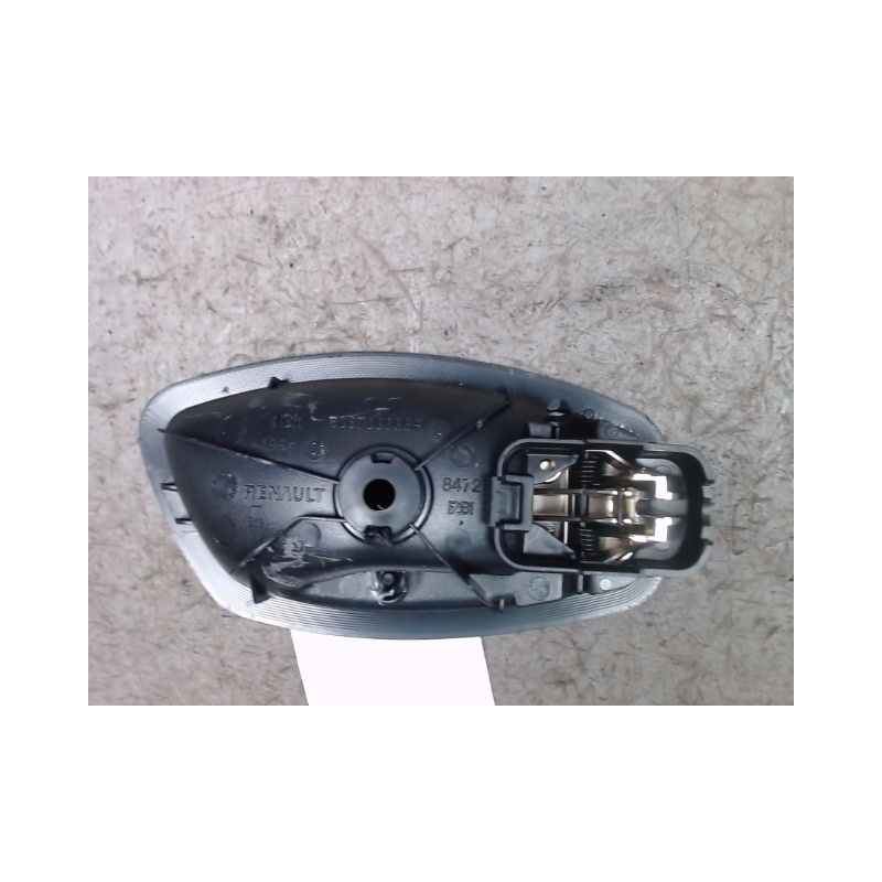 POIGNEE INTERIEURE PORTE AVANT GAUCHE RENAULT CAPTUR