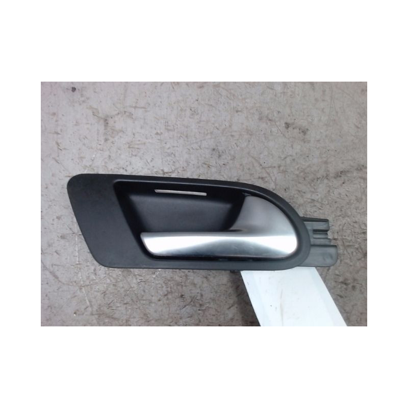 POIGNEE INTERIEURE PORTE AVANT DROIT VOLKSWAGEN TIGUAN 2009-