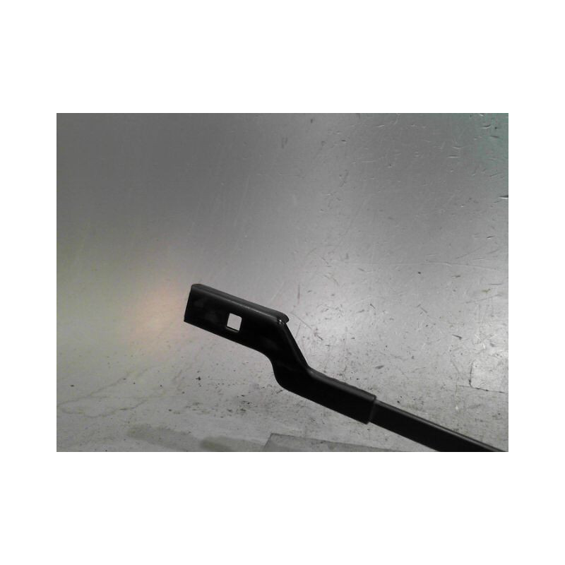 BRAS ESSUIE-GLACE AVANT DROIT HYUNDAI I30