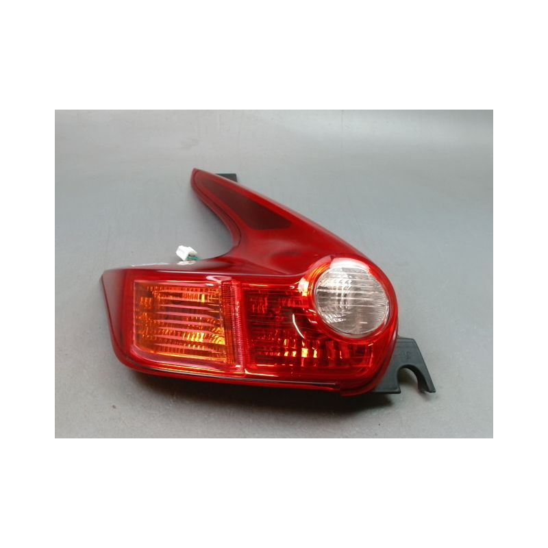 FEU ARRIERE GAUCHE  NISSAN JUKE Phase 1 2010-...