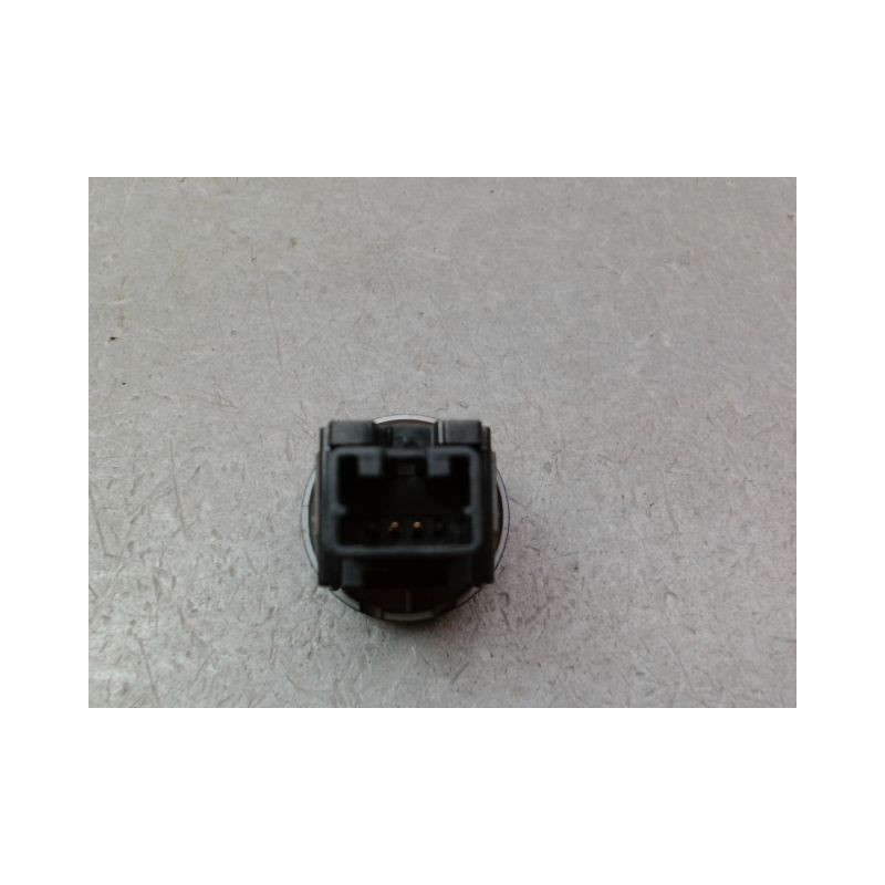 BOUTON DE WARNING NISSAN JUKE Phase 1 2010-...