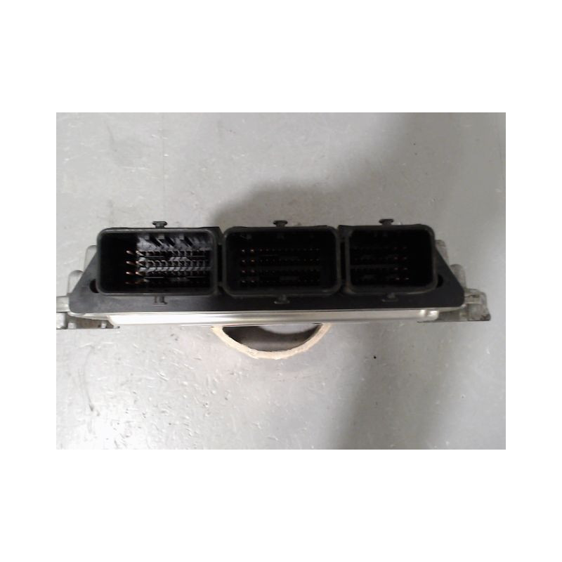 CALCULATEUR MOTEUR RENAULT MEGANE