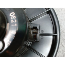 MOTEUR VENTILATEUR CHAUFFAGE TOYOTA YARIS 2003-