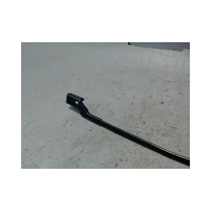 BRAS ESSUIE-GLACE AVANT DROIT VOLKSWAGEN TIGUAN 2009-