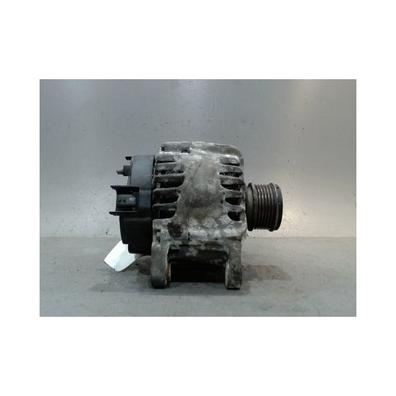 ALTERNATEUR RENAULT CLIO