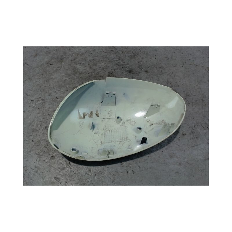 CARENAGE RETROVISEUR EXTERIEUR DROIT CITROEN C1 5P