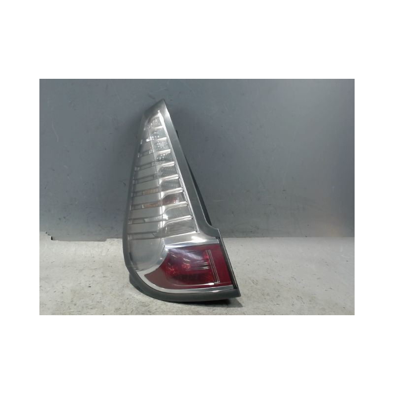 FEU ARRIERE GAUCHE  RENAULT SCENIC III 2009-