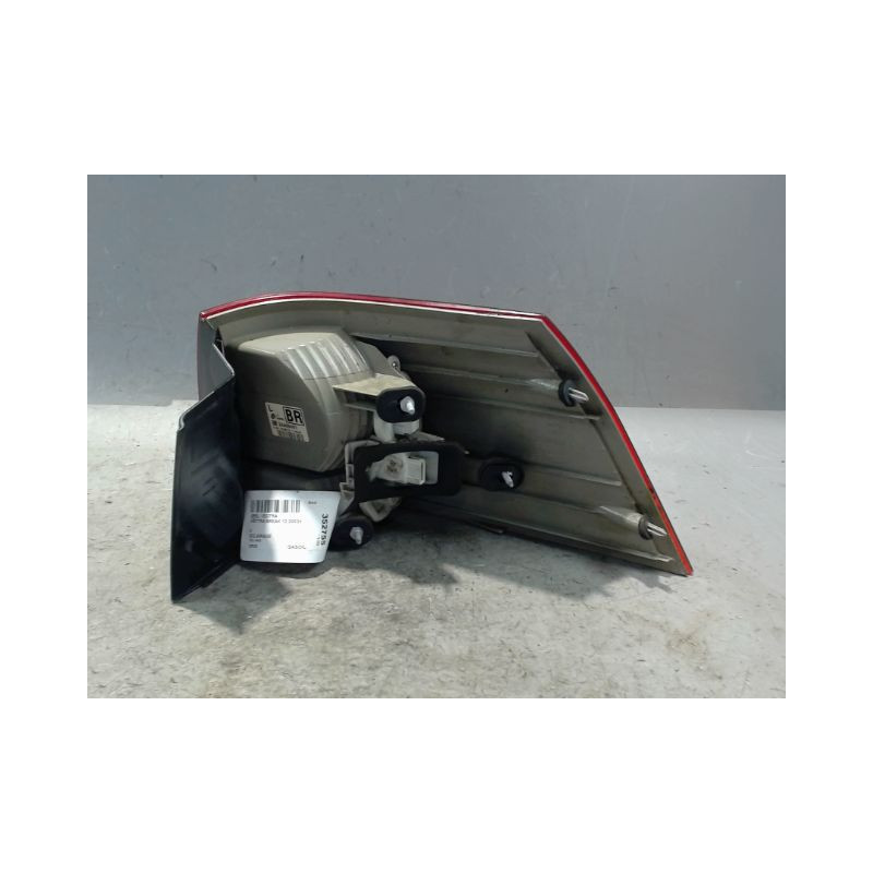 FEU ARRIERE GAUCHE  OPEL VECTRA BREAK 2003-