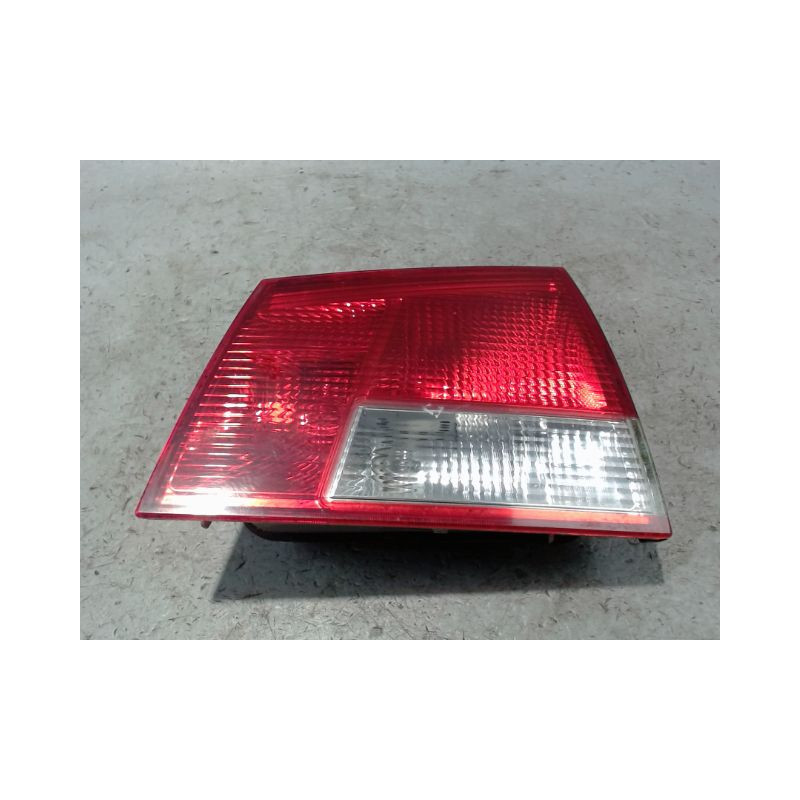 FEU ARRIERE INTERIEUR DROIT OPEL VECTRA BREAK 2003-