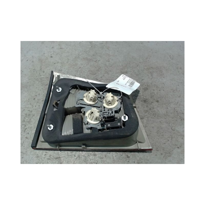 FEU ARRIERE INTERIEUR DROIT OPEL VECTRA BREAK 2003-