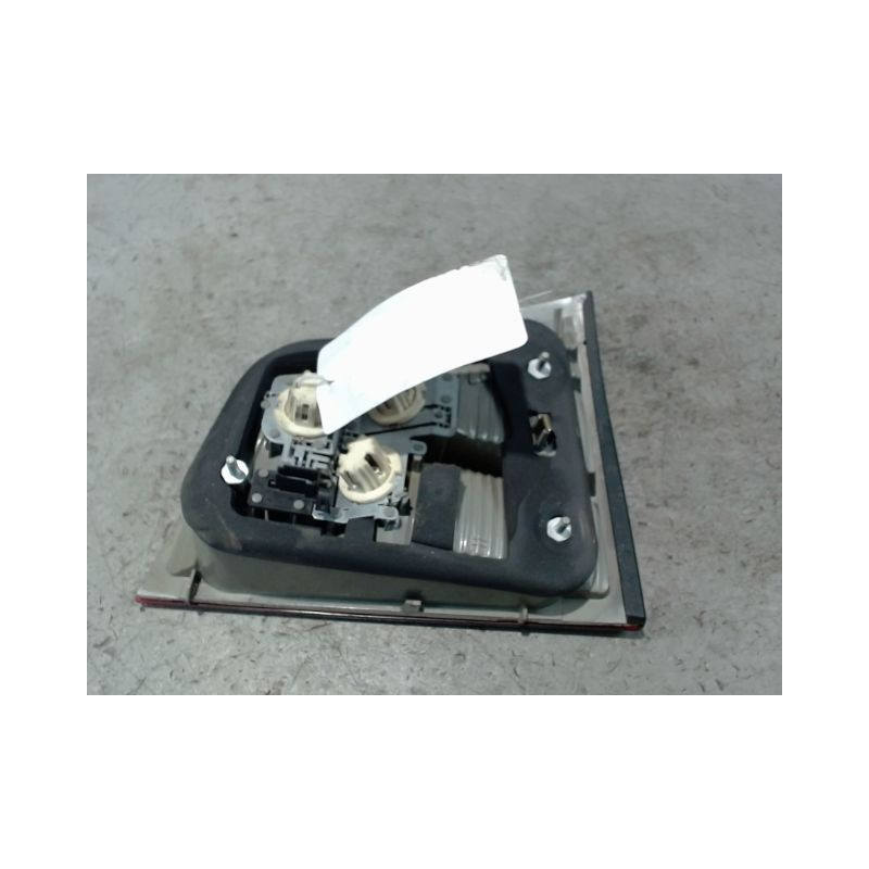 FEU ARRIERE INTERIEUR GAUCHE OPEL VECTRA BREAK 2003-
