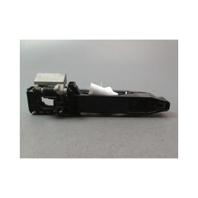 POIGNEE EXTERIEURE PORTE AVANT GAUCHE NISSAN QASHQAI BREAK I Phase 1 2007-2010