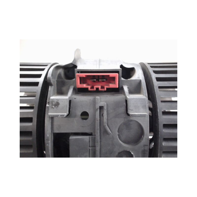 MOTEUR VENTILATEUR CHAUFFAGE RENAULT MEGANE