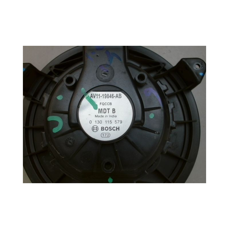 MOTEUR VENTILATEUR CHAUFFAGE FORD ECOSPORT