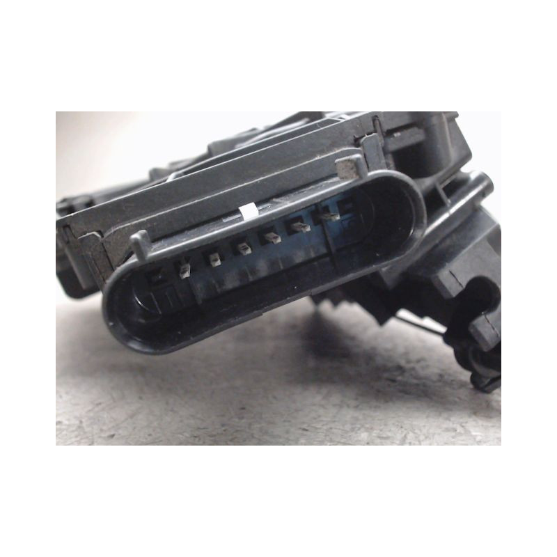 SERRURE PORTE COULISSANTE DROIT FORD B-MAX