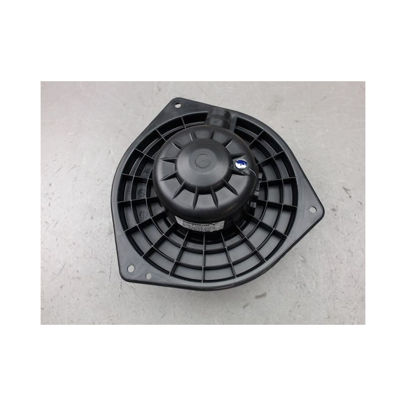 MOTEUR VENTILATEUR CHAUFFAGE CITROEN C4 AIRCR.
