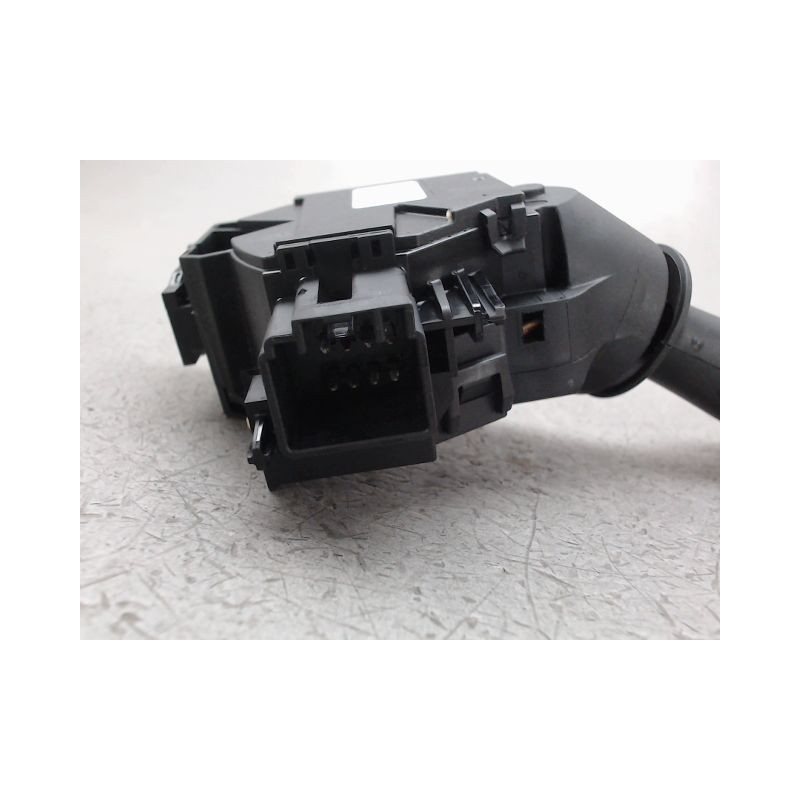 COMMANDE CLIGNOTANT FORD B-MAX