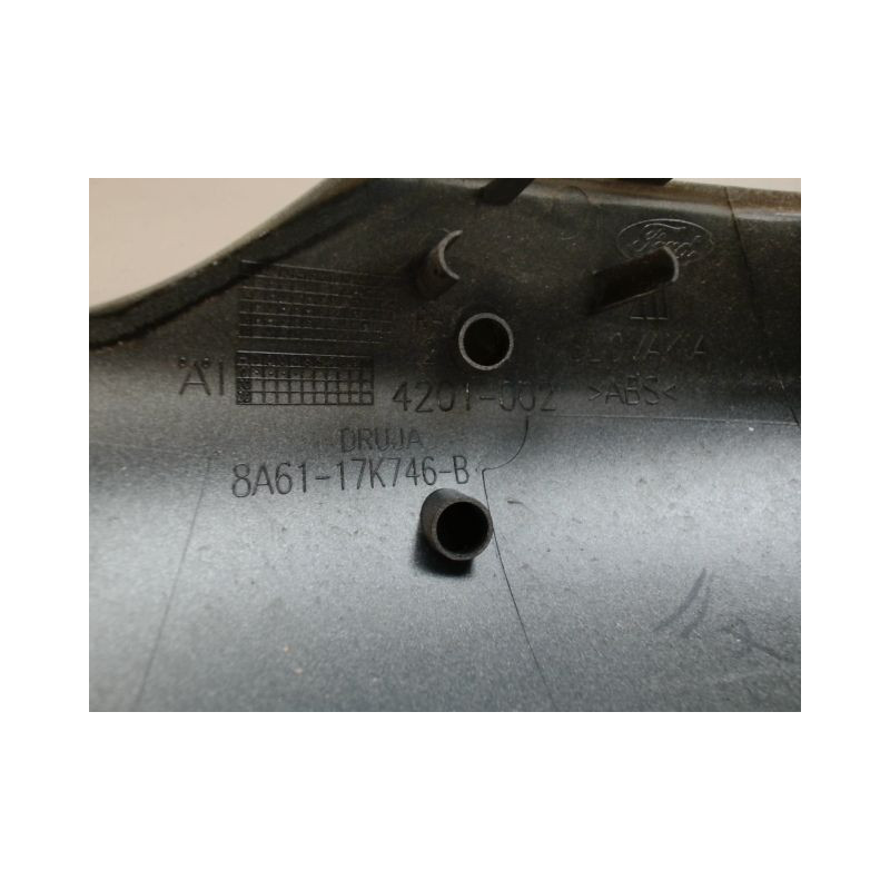 CARENAGE RETROVISEUR EXTERIEUR DROIT FORD B-MAX